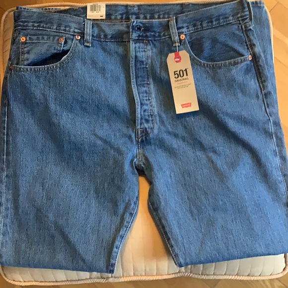 Levi’s 501 Original Signature Button Fly Jeans - Picture 2 of 4